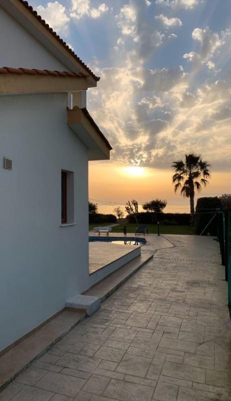 Olgas Villa Agia Marina  Extérieur photo
