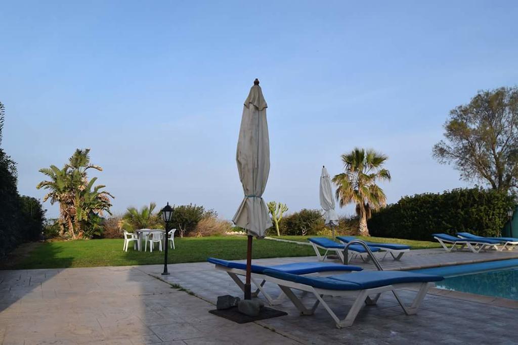 Olgas Villa Agia Marina  Chambre photo