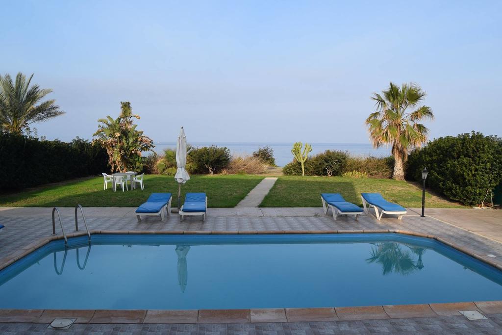 Olgas Villa Agia Marina  Chambre photo