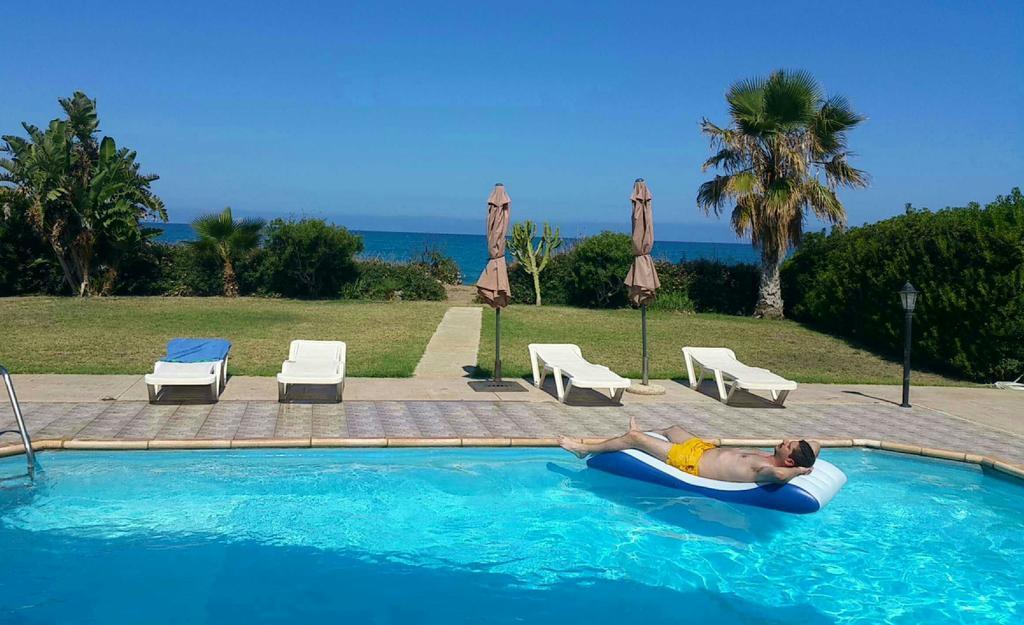 Olgas Villa Agia Marina  Extérieur photo