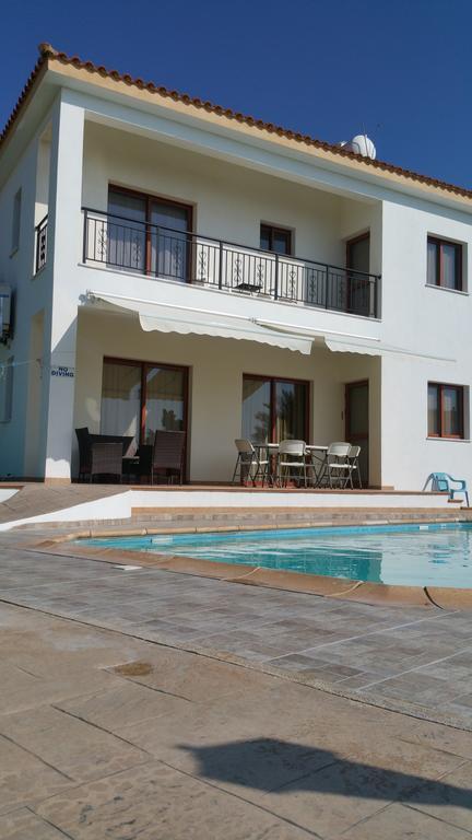 Olgas Villa Agia Marina  Extérieur photo